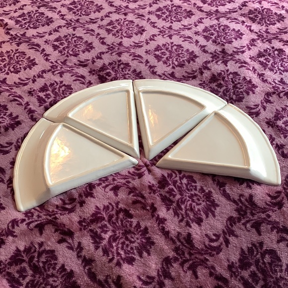 Pizza Dishes, Set of Four, Ceramic, - Picture 3 of 4